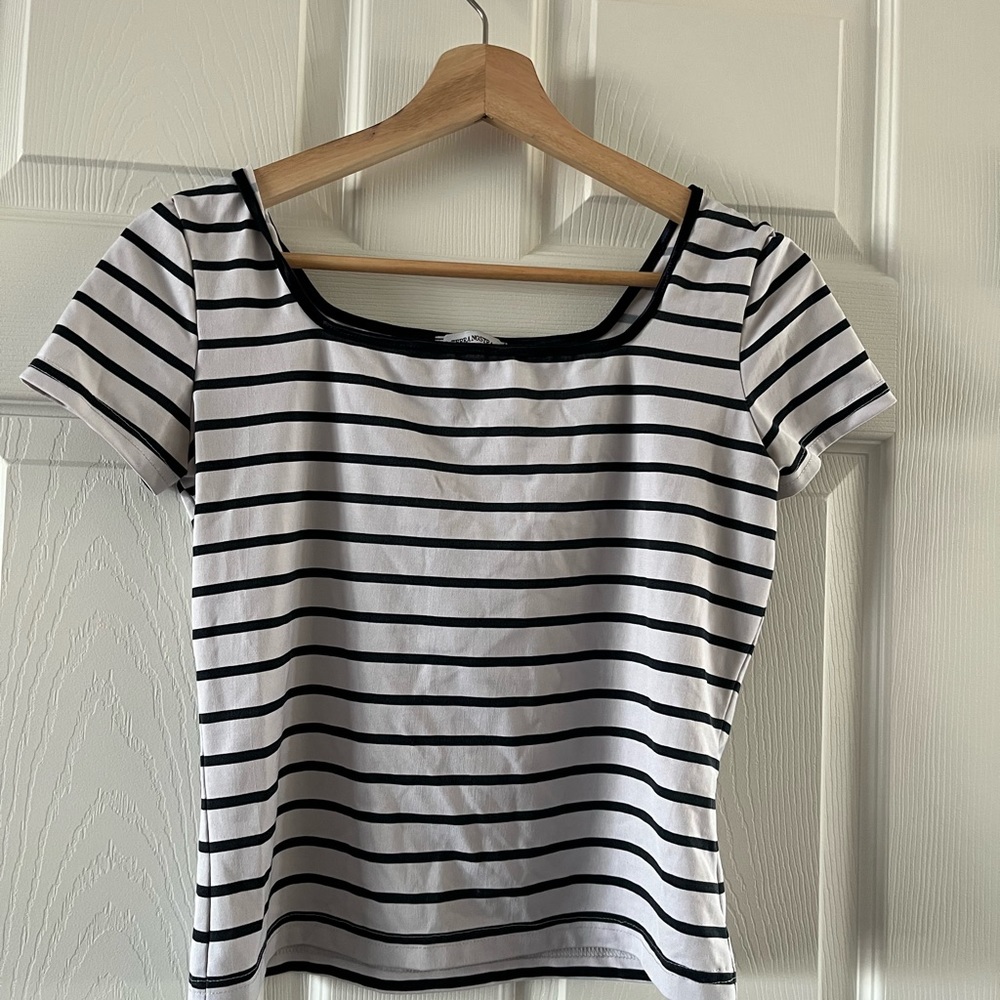 Vintage square neckline blue stripes